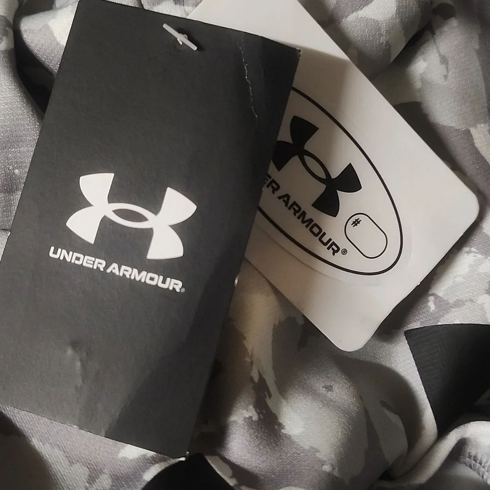 NWT Under Armour Fleece® Big Logo Grey Camo Hoodie - Youth Boys - Various Sizes - Picture 3 of 6